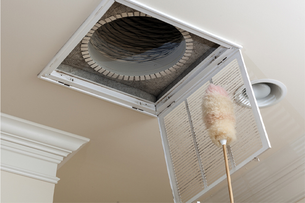 cleaning hvac air vents