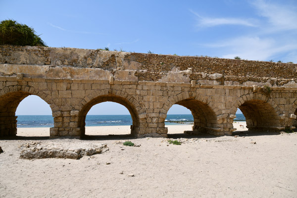 roman aqueduct used for cooling