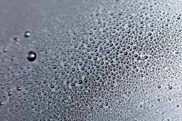 condensation and heating oil tank