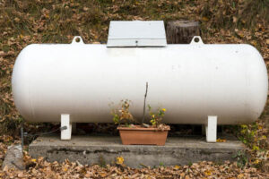 image of a home propane tank depicting whole-house generator that won't start up