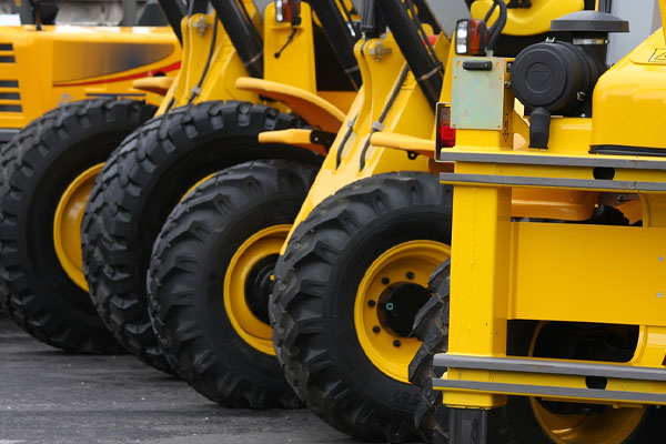 image of construction vehicles that use off-road diesel